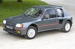 Peugeot-205-T16-stradale